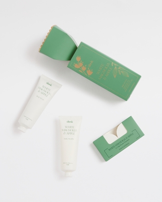 White Magnolia & Apple Bath Set Trio