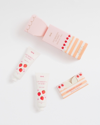 Strawberry Fraiser Bath Set?Trio?Bon Bon Sweet Season