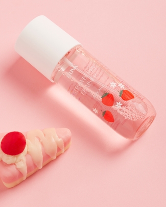 Strawberry Fraiser Cake Soap?120g Sweet Season