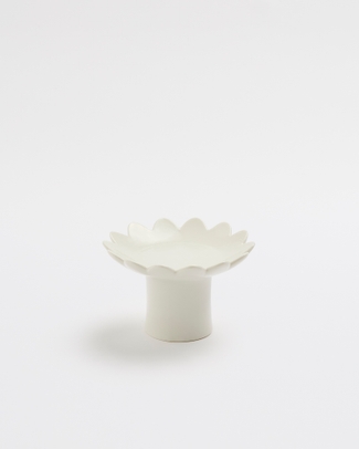 White Pillar Holder Dinner Club