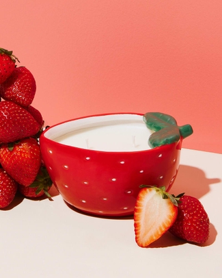 Strawberry Crush 230g Candle