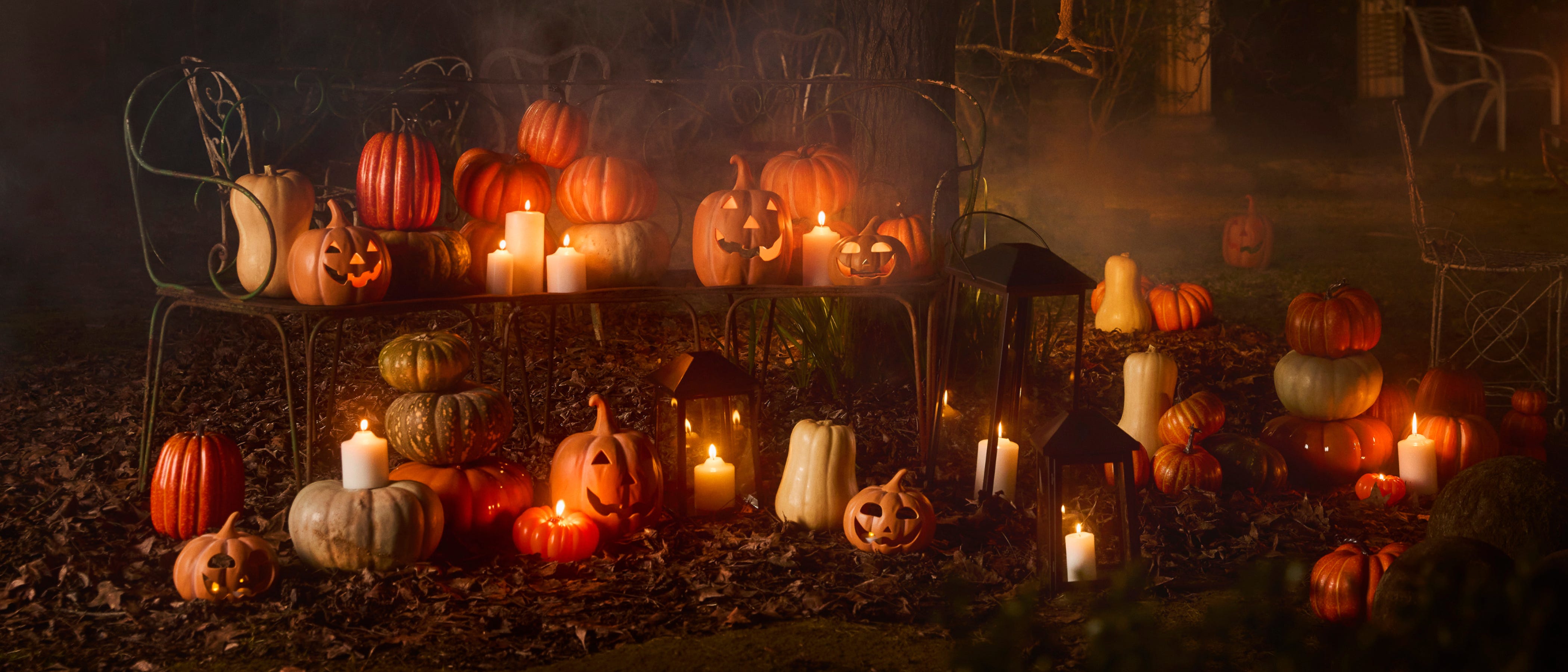 Halloween Candle Buying Guide: Light the Night with Eerie Elegance